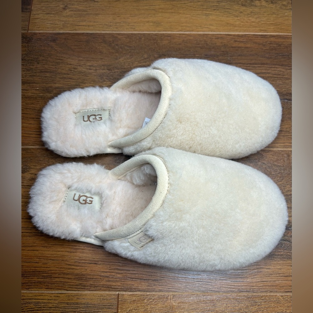 UGG Fluffette Slippers